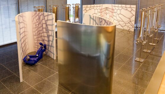 Flaka Haliti. Sculpture 21. Installationsansicht Lehmbruck Museum Duisburg, 2025