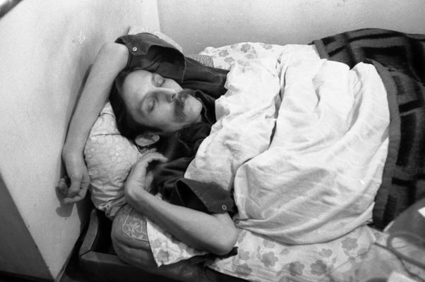 Mladen Stilinović, Artist at Work, 1978, courtesy Branka Stipančićc