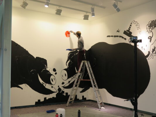 Volodymyr Kuznetsov, How to deal with the Pigs, Art Cologne 2015