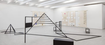 Yane Calovski, Personal Object, Installationsansicht Kohta, Foto Jussi Tiainen