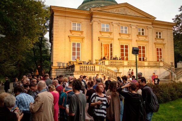 ​​​​​​​Opening: Półprawda | Half–Truth, Krolikarnia Palast, Warsaw, 10 Sep – 22 Oct 2017, Photo: Bartosz Górka