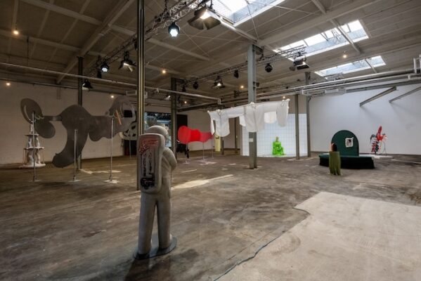 SHADOWS OF THE BODY, Art Collection Telekom, Installation view, Hallen 06, 2025, Photo Rainer Schneemann