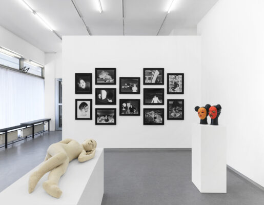 Aneta Grzeszykowska, Privacy Settings, Ausstellungsansicht KVOST Berlin, 2025, Foto: Valentin Wedde