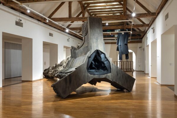 Marek Kvetan, Fuscum Subnigrum, 2021, Moments SEFO Triennial 2024, Olomouc Museum of Art, photo MUO-Zdenek Sodoma