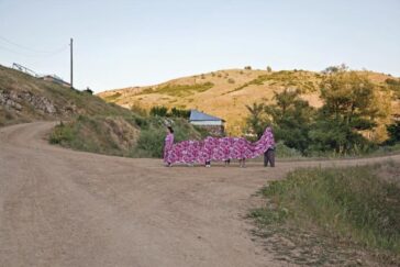 Nilbar Güreş, Cloth-Skirt, 2011, courtesy the artist, Rampa Gallery Istanbul and Galerie Martin Janda, Vienna.