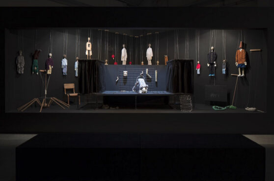 Eva Kot'átková, Cutting The Puppeteer's Strings With Paper..., 2016, photo Agostino Osio