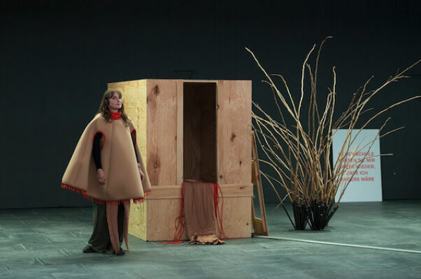 Eva Kot'átková, My Body is not an Island, Urbane Künste Ruhr, 2023, Photo Katja Illner