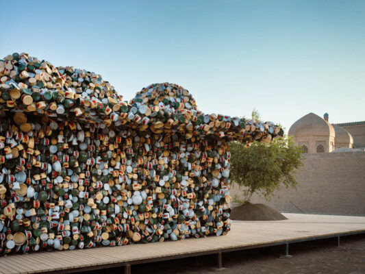 Bukhara Biennale, Subodh Gupta with Baxtiyor Nazirov, Salt Carried by the Wind, 2024–2025