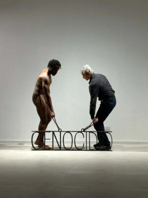 El ÁRBOL DEL MUNDO, 24 Bienal de Arte Paiz, Perfomance by Carlos Martiel with Igor Grubić