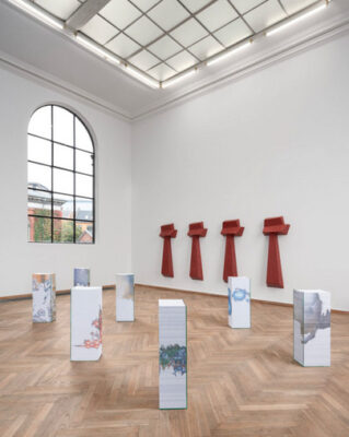Aleksandra Domanović, Canopy Collaps, Kunsthal Charlottenborg, Copenhagen 2025. Photo David Stjernholm. Courtesy the artist and Kunsthal Charlottenborg