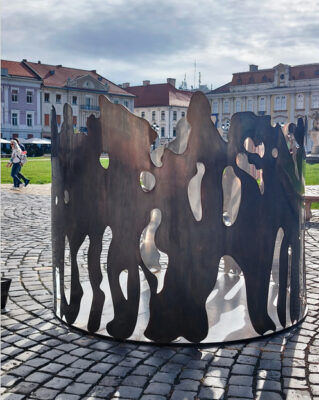 Vlad Nancă, Together, Peter Jecza award 2025, Sculpture of the Year, Piața Unirii Timișoara