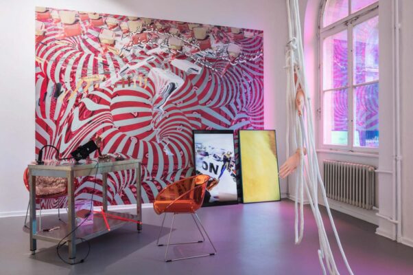 Anna Ehrenstein, Nail Saloon, Kunstraum Bethanien Berlin, 2021